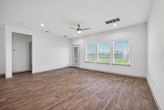 Photo - 1322 Truckee River Dr