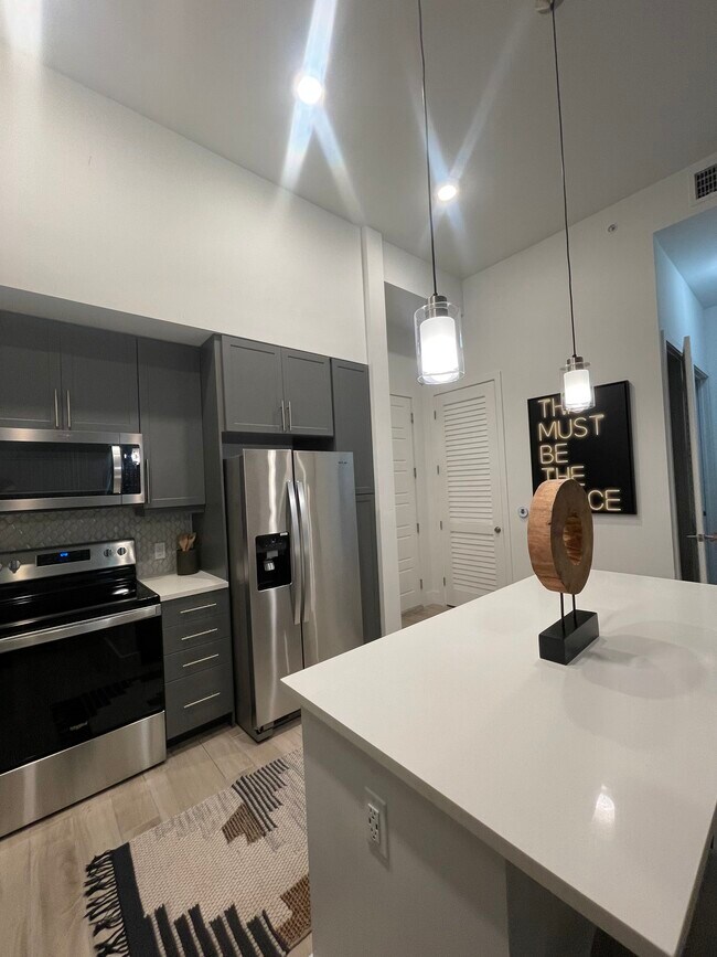 Photo - 8880 NW 102nd Pl