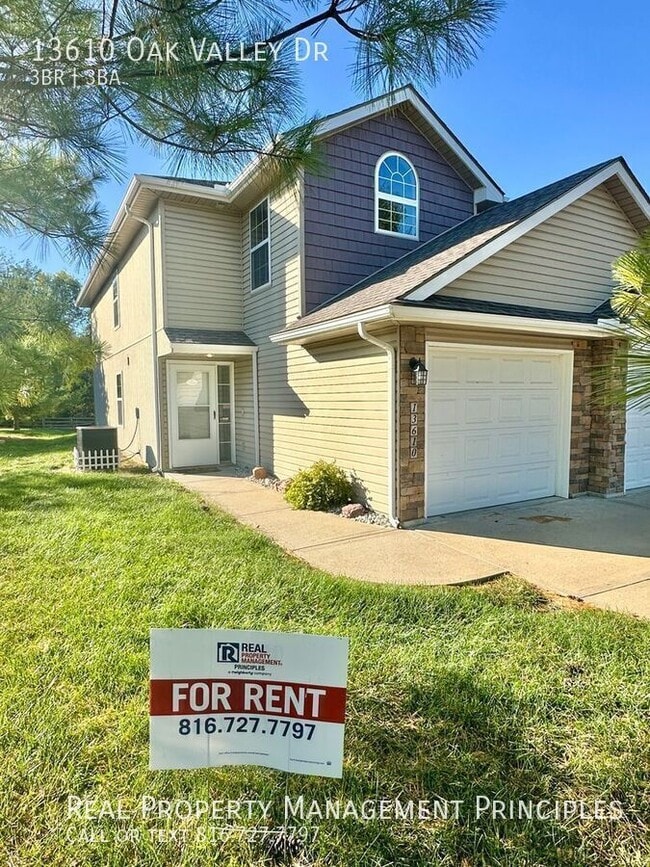 Building Photo - 13610 Oak Valley Dr
