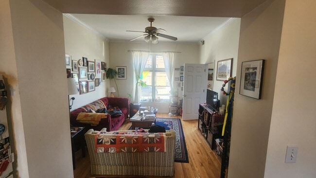 Photo - 1114 N Rockwell St Unit 1