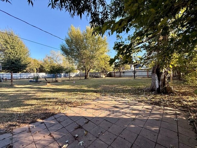 Photo - 1132 SW 61st St