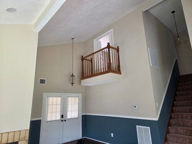 Photo - 8530 Lake Crystal Dr