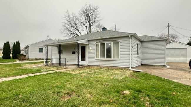 Photo - Great layout, cozy 3-bedroom, 1-bath house in a quiet neighborhood