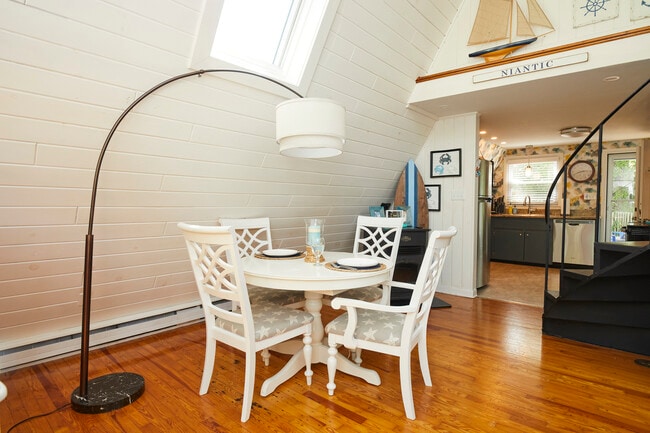 Photo - 68 S Edgewood Rd