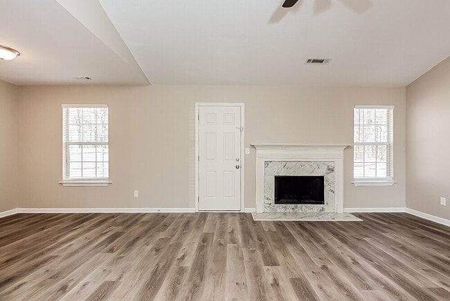Photo - 3060 Century Ln