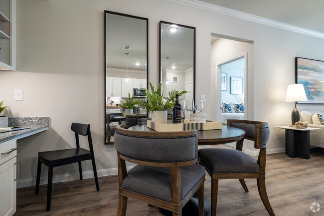 2BR/2BA, 1,069SF - Dining Area