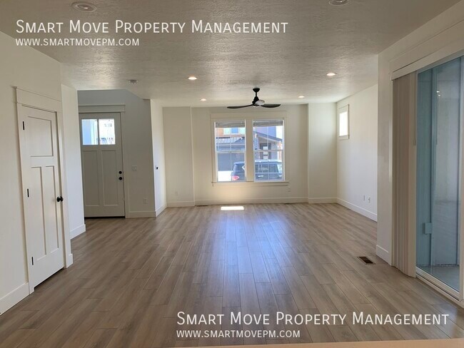 Photo - 3 bed home in The Grove at Pine 43