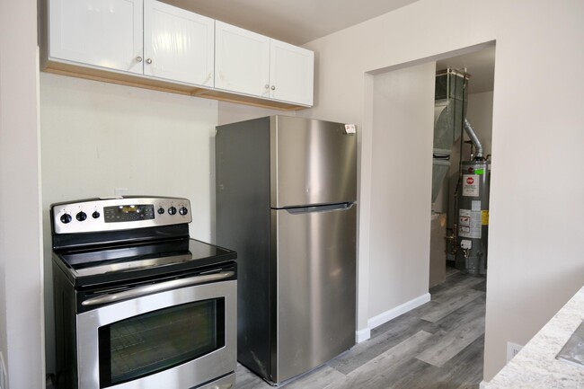 Photo - 20341 Rosedale St