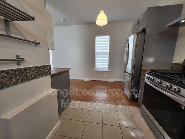 Photo - 3962 NE Grand Ave