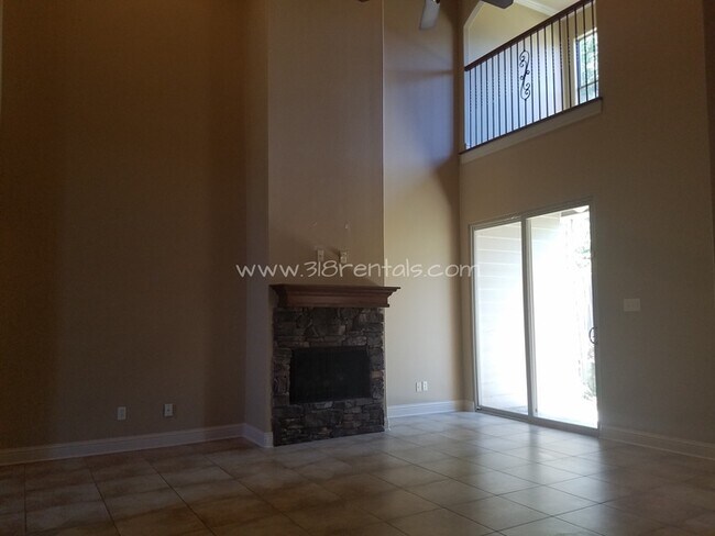 Photo - 731 Edgemont St