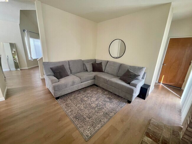 Photo - 645 Winding Creek Terrace