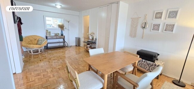 Photo - 401 Second Avenue 22E