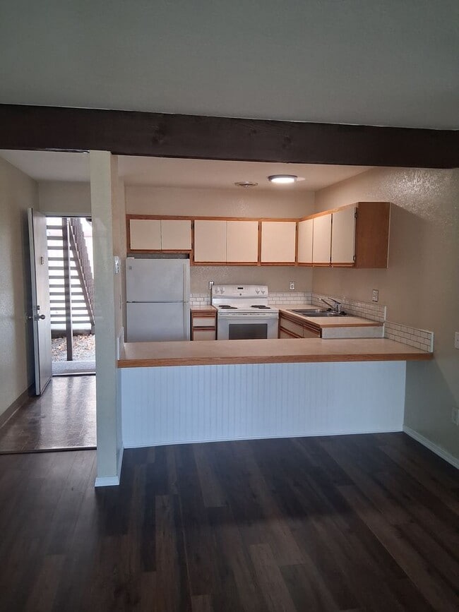 Photo - 65 SW 3rd Ave