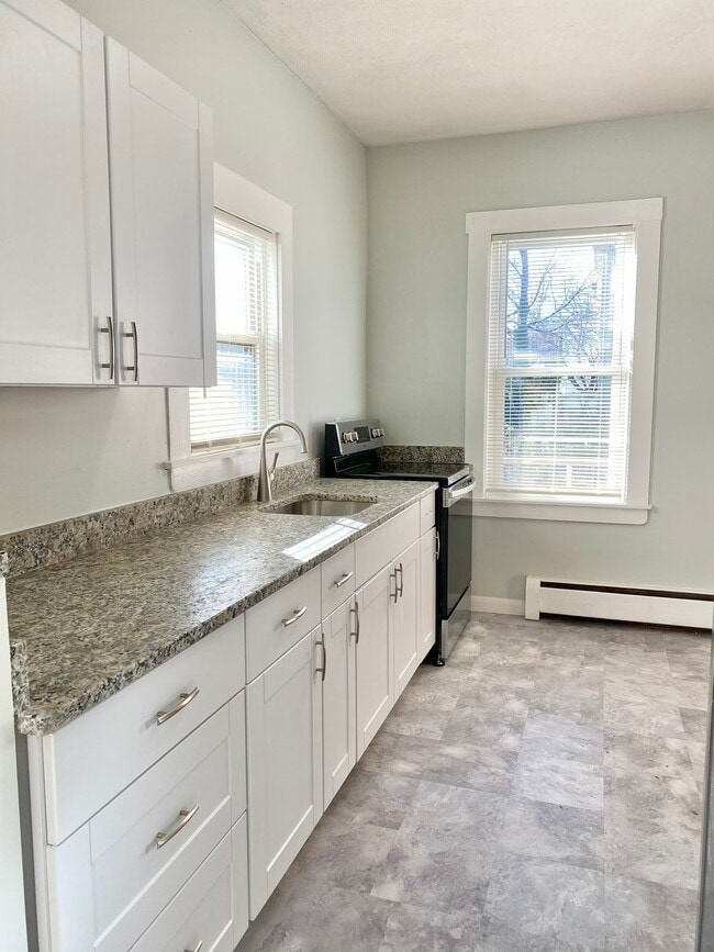 Building Photo - 56 Broadway Unit 1