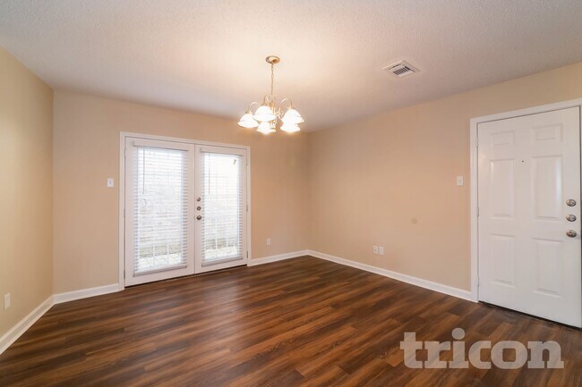Photo - 16027 Hidden Acres Dr