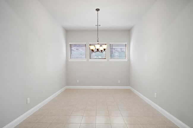 Photo - 4218 Davis Oak Dr