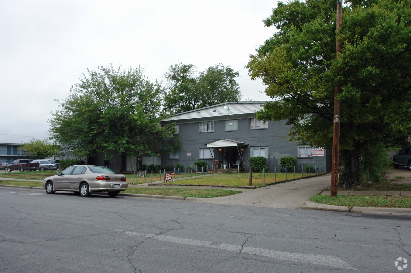 Photo - 5021 San Jacinto St