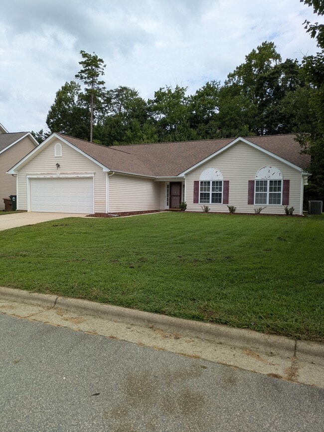 Building Photo - 6412 Rock Springs Rd Rental