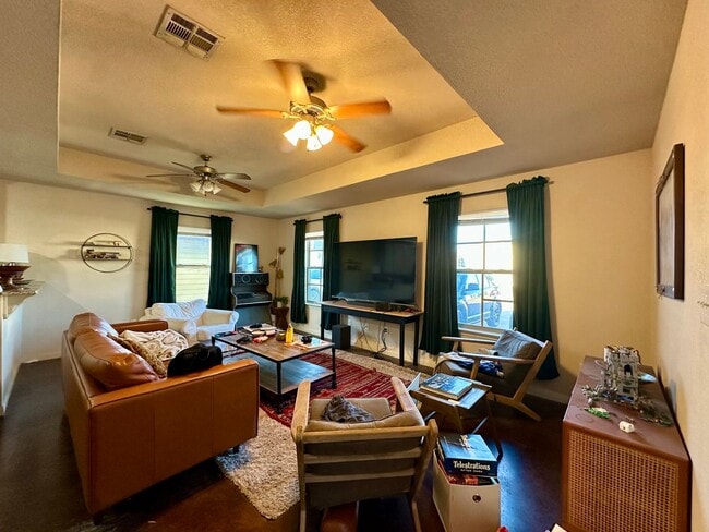 Photo - Taylors Crossing 2302 Unit B