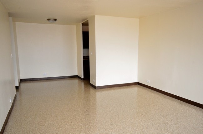 Photo - Eastwood Garden Apartments