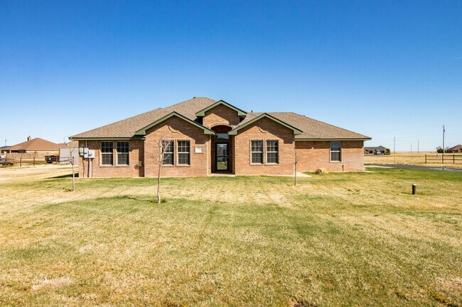 Beautiful Home in Bushland on almost 2 acres! - Beautiful Home in Bushland on almost 2 acres!