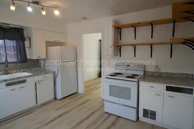 Photo - 2816 E Everett Ave