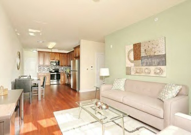 Photo - Residences at Jaclyn 40