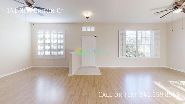 Photo - 141 New Briton Ct