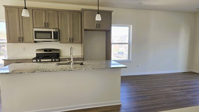 Photo - 4876 Parkside Ln