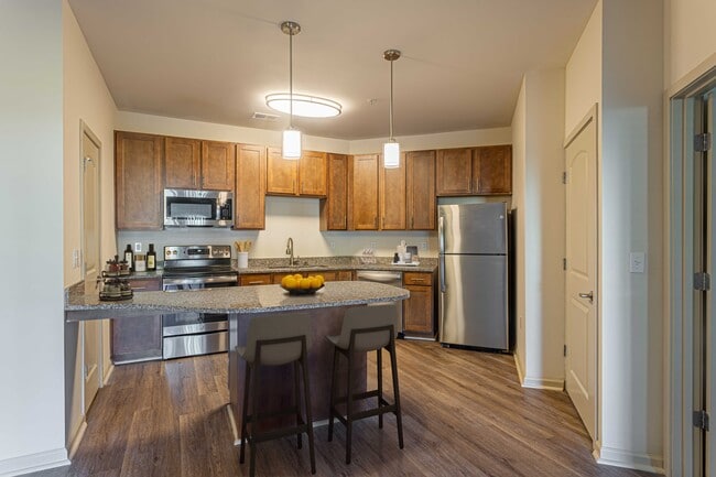Building Photo - Two Addison Place Rental