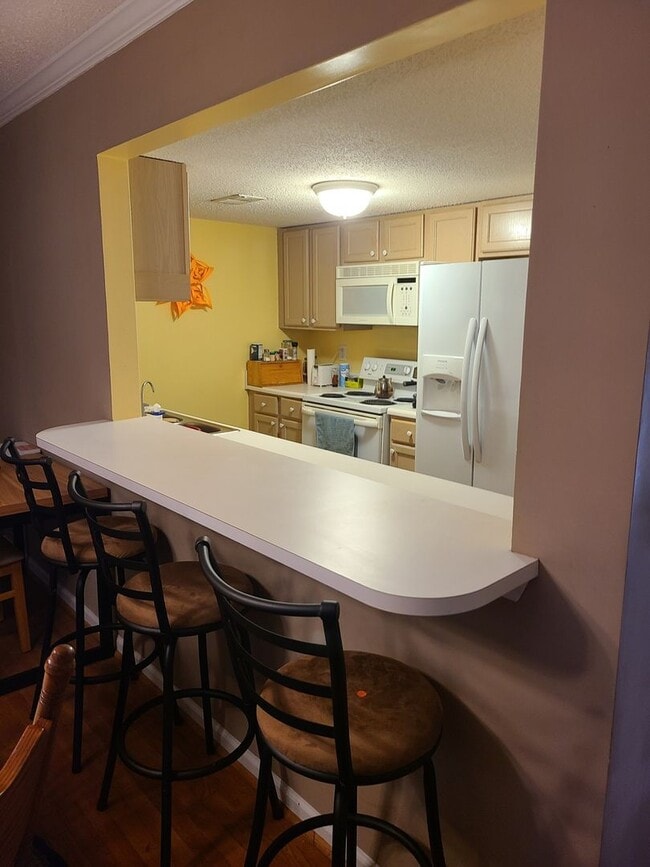 Photo - 5004 Falling Creek Ln