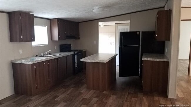 Photo - 4076 Meadow Rd