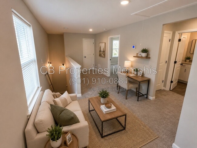 Photo - 671 Pearce St