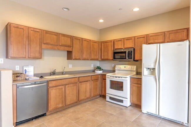 Photo - Rancho Sahuarita 5-Bed with 3.5 Baths 3187 Sq Ft
