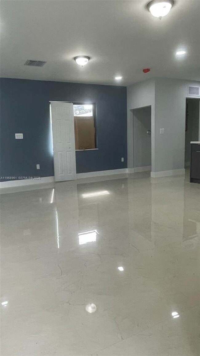 Photo - 3051 NW 102nd St