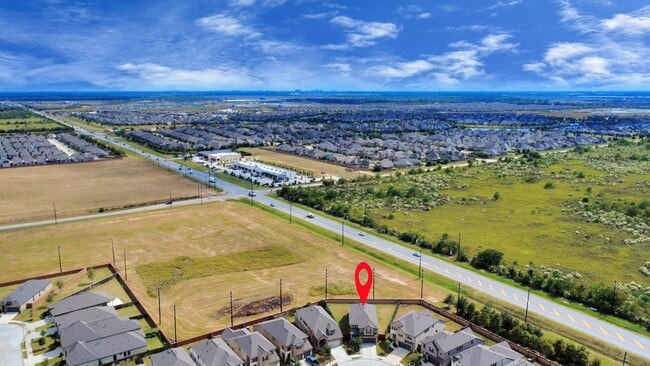 Photo - 7006 Winterberry Gln Ln