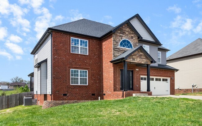 4 Bedroom Home For Rent Near Post! - 4 Bedroom Home For Rent Near Post!