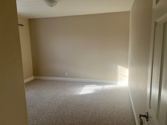 Photo - 3188 Heather Ridge Dr Unit Spare Room