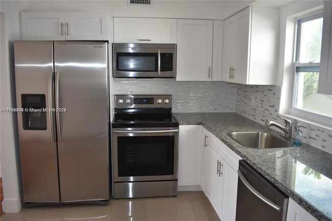 Photo - 9760 Bay Harbor Terrace Unidad 2