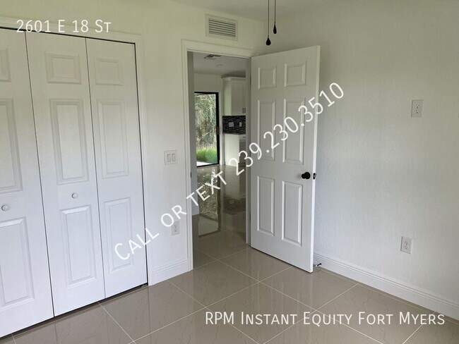 Photo - 2601 E 18th St