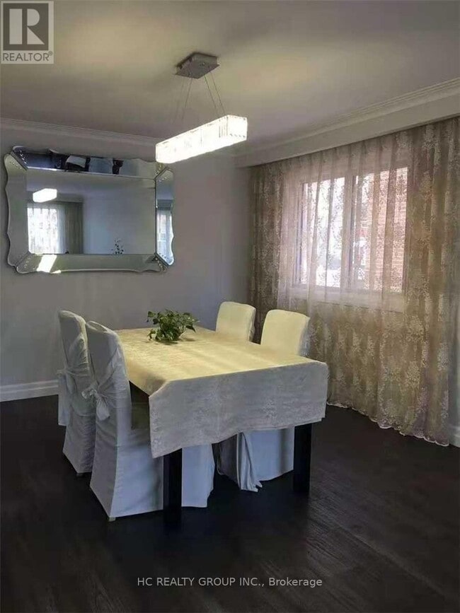 Photo - 102 Peckham Ave