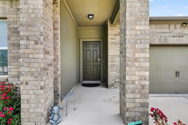 Photo - 1301 Blackhaw Ln