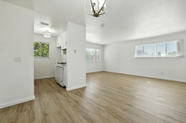 Photo - Gorgeous 2 Bed Condo in Foothill Farms