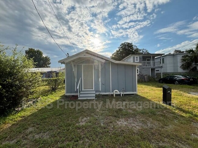 Photo - 710 Cypress Ave