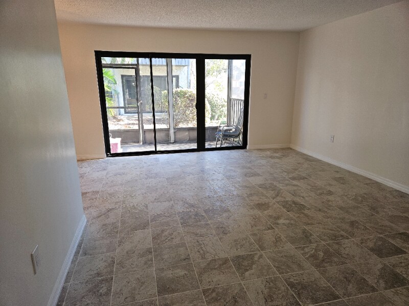 Photo - 776 116th Ave N Unidad 1101