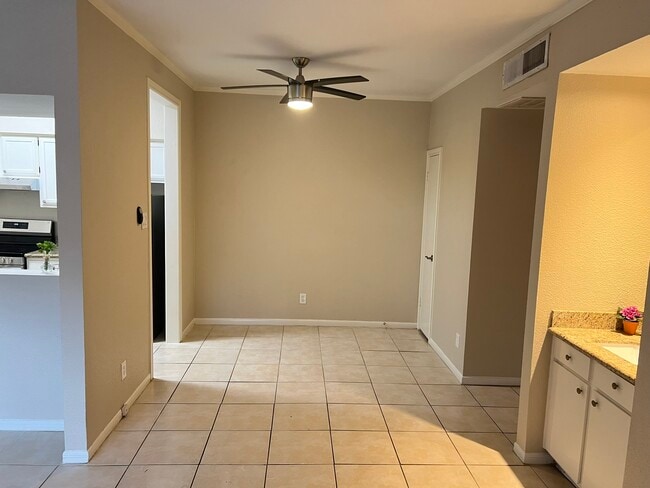 Photo - 728 Bering Dr Unit 9