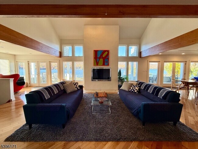 Photo - 73 Forest Lake Dr