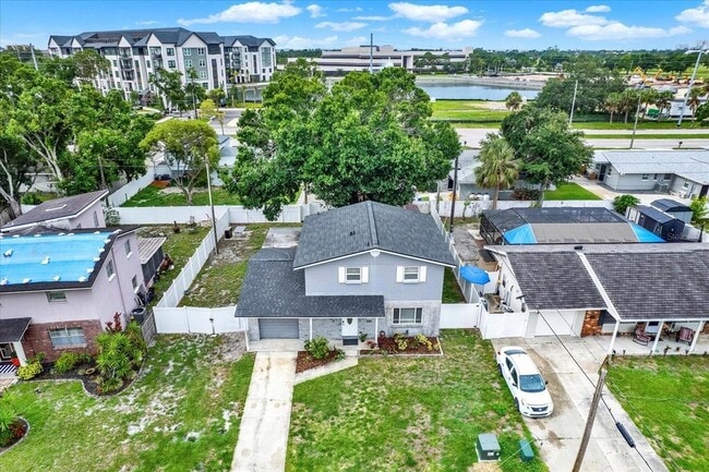 Building Photo - 6504 Lenore Dr Rental
