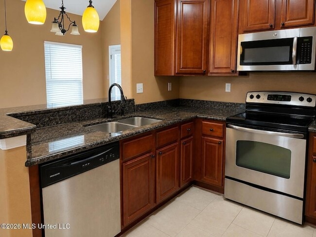 Photo - 17063 Palm Ridge Dr