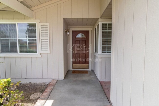 Photo - 9717 Treetop Dr